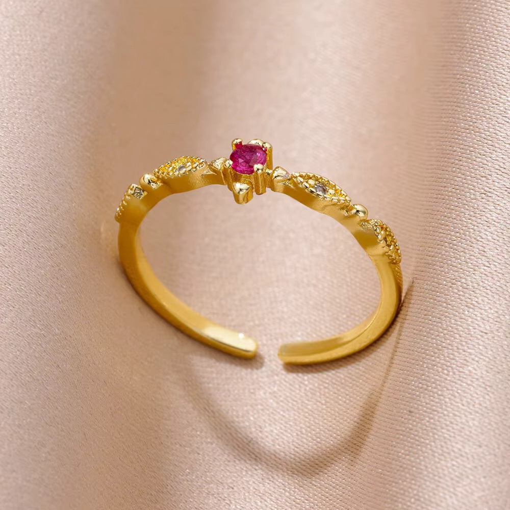 Mild Luxury Retro 18K Gold Plated Love Emerald Ring