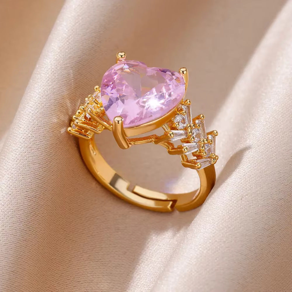 Mild Luxury Retro 18K Gold Plated Love Emerald Ring